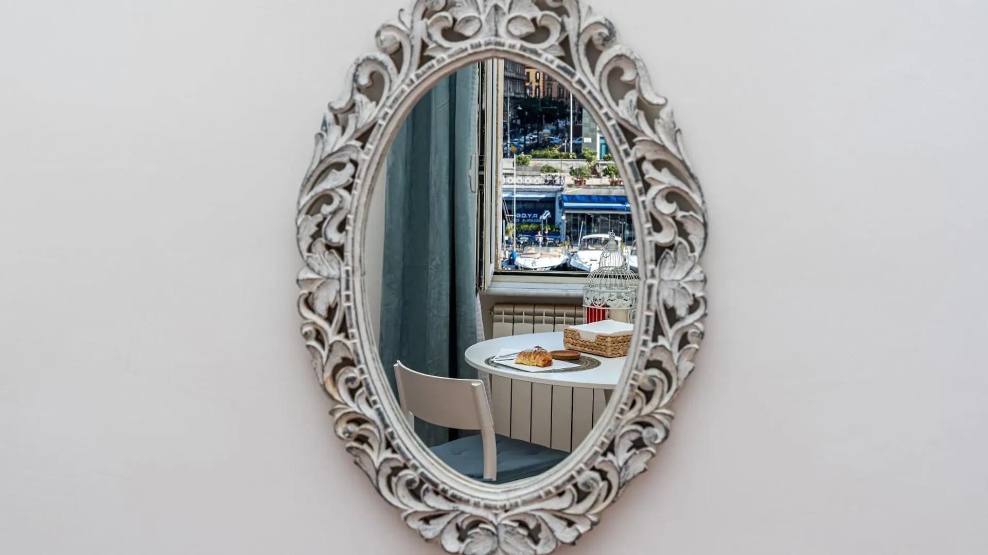 Suite Marinari Naples Italy