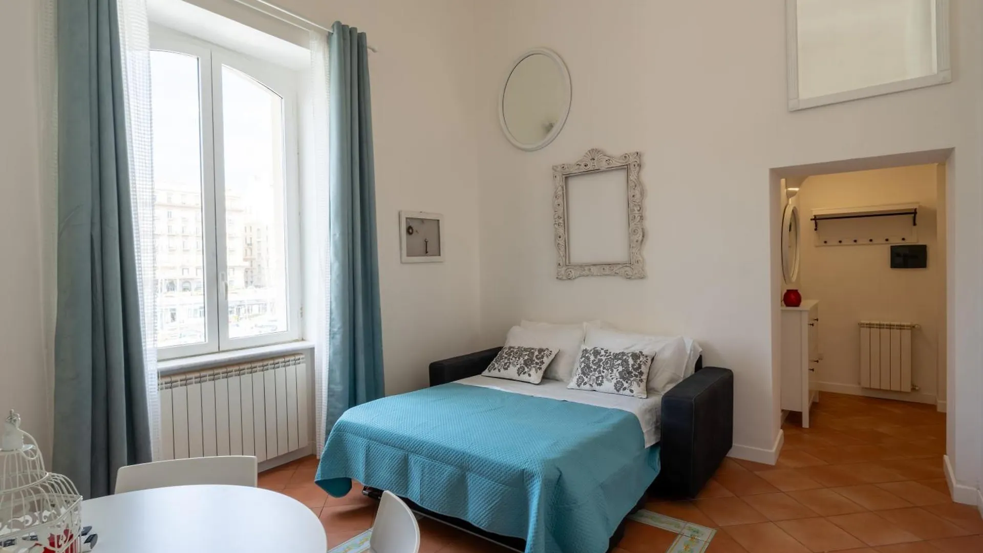 Apartment Suite Marinari Naples